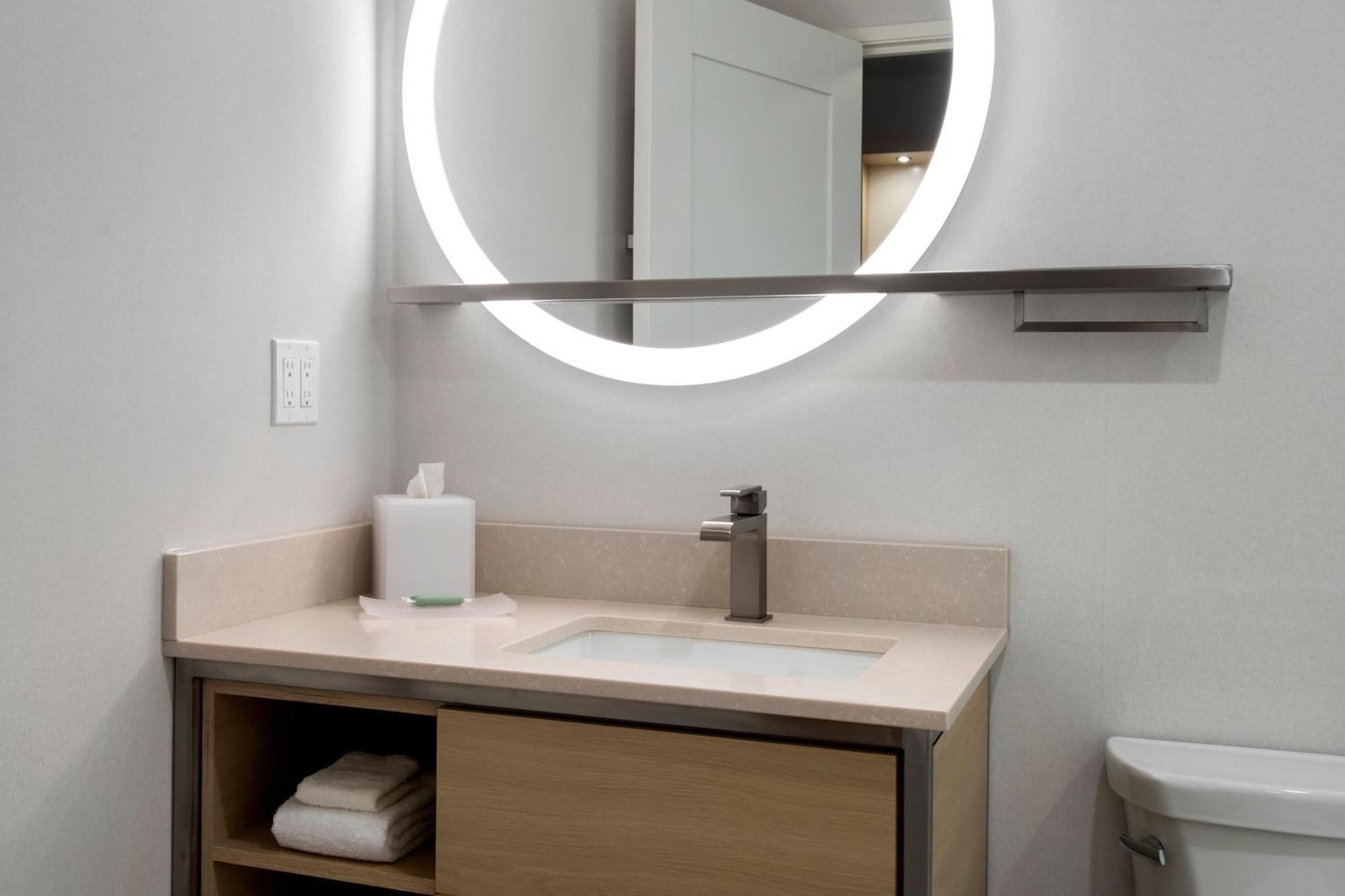 Towneplace Suites Portland Airport Me 南波特兰 外观 照片